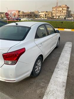 Hyundai Reina